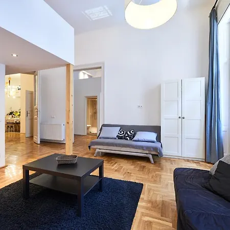 Appartement Large For Groups Center Dist. Vii