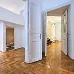 Apartman Large For Groups Center Dist. Vii