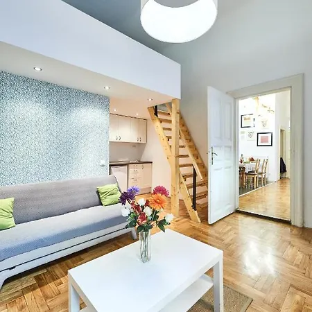 Apartmán Large For Groups Center Dist. Vii