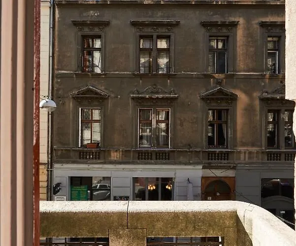 Large For Groups Center Dist. Vii Apartment Budapest